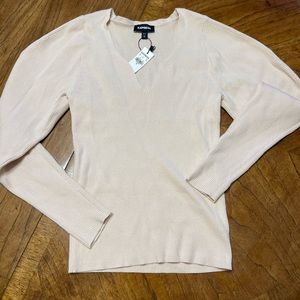 NWT Express Puff Sleeve Sweetheart Neck Sweater